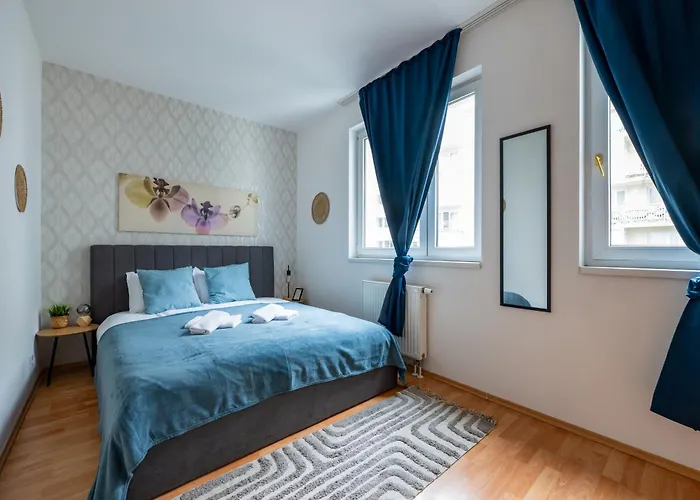 Akacfa Elegance * Budapest